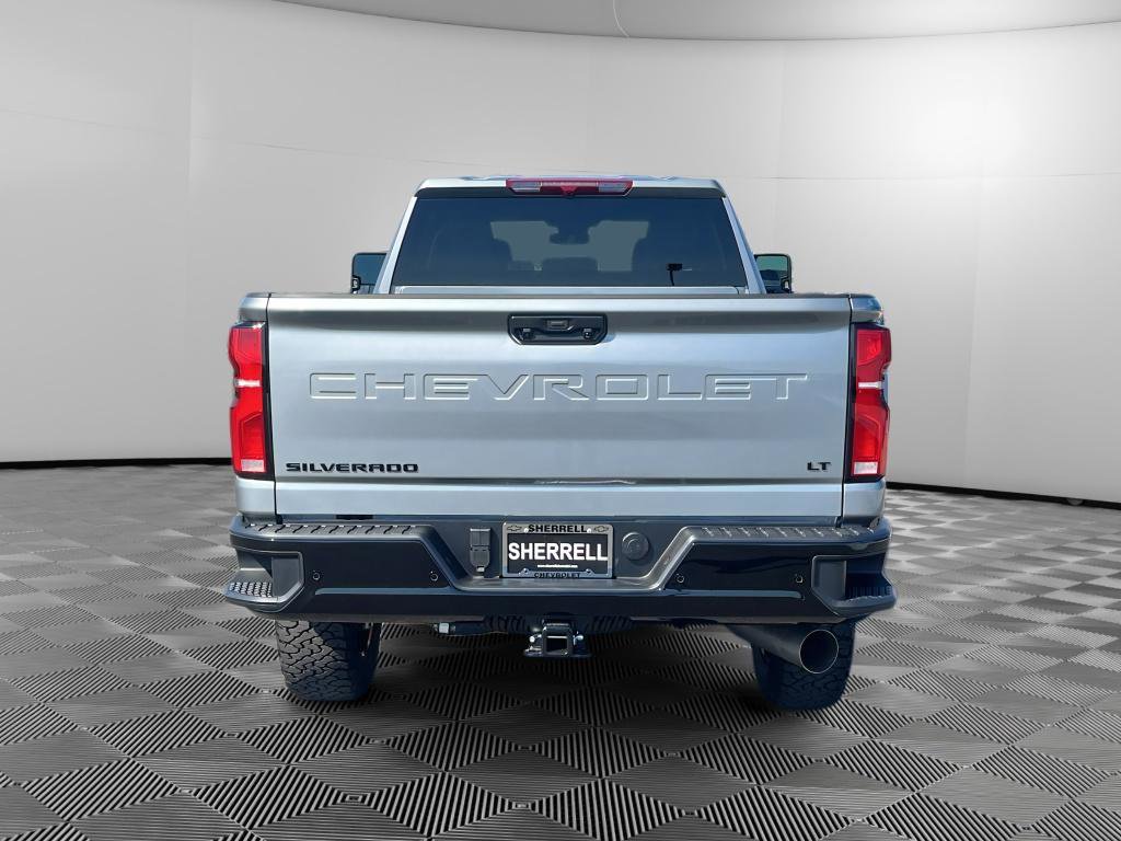 New 2026 Chevrolet Silverado 3500 LT w/ Trail Boss Package image 4