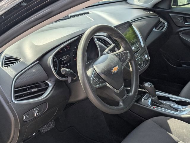 Used 2020 Chevrolet Malibu LS w/ Driver Confidence Package II image 12