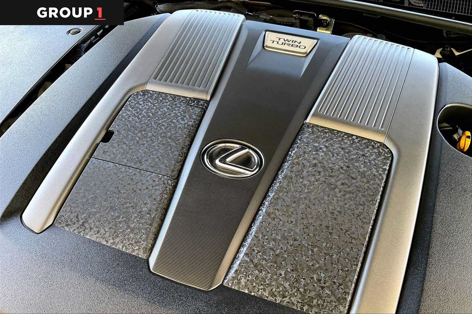 Used 2022 Lexus LS 500 w/ Interior Upgrade Package RWD image 30