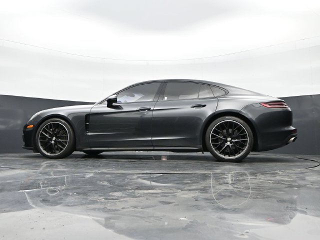 Used 2020 Porsche Panamera 4 AWD/4WD image 47