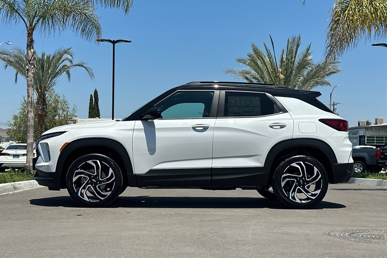New 2026 Chevrolet TrailBlazer RS w/ Convenience Package AWD/4WD image 7