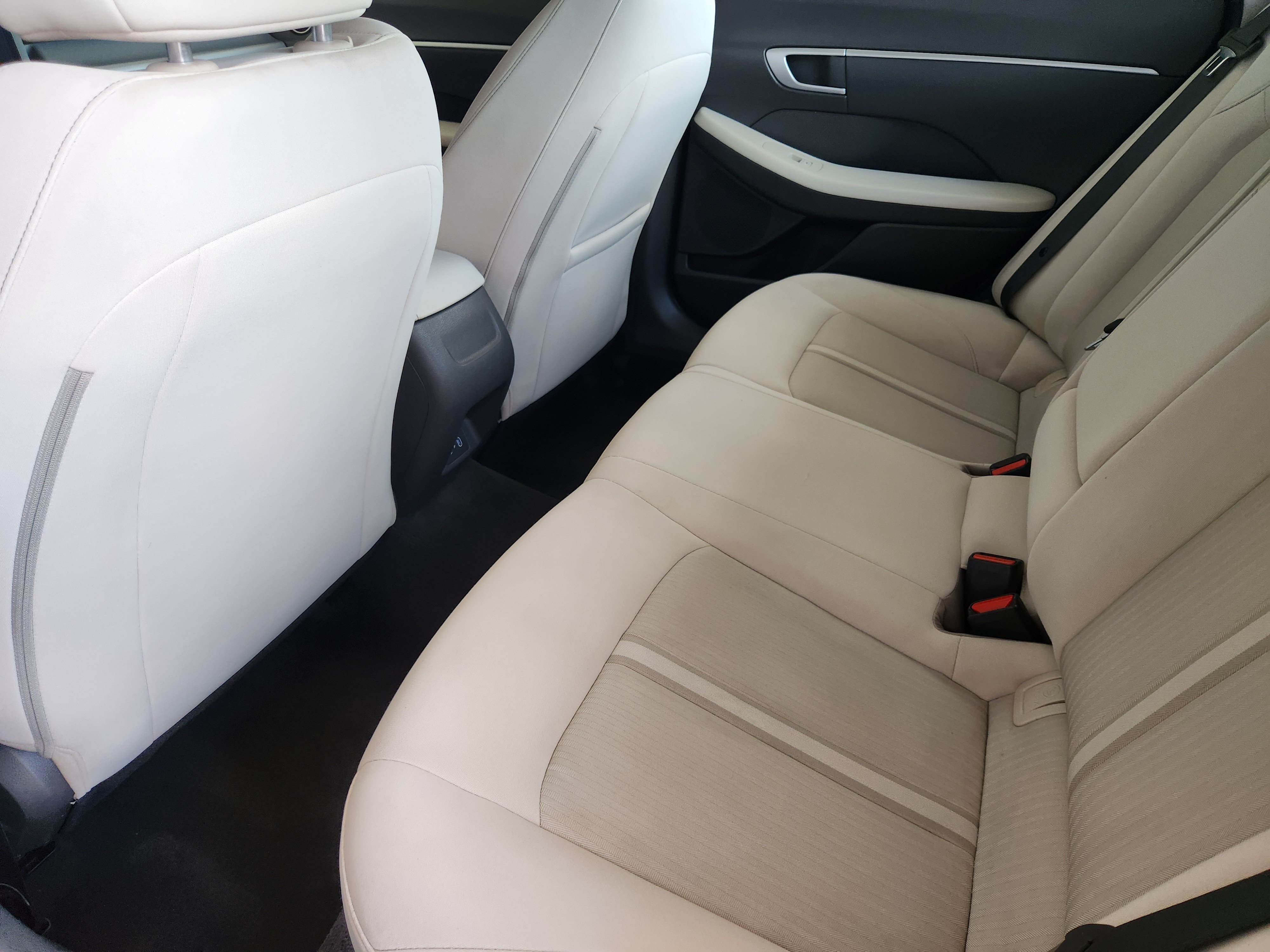 Used 2024 Hyundai Sonata SEL FWD image 31