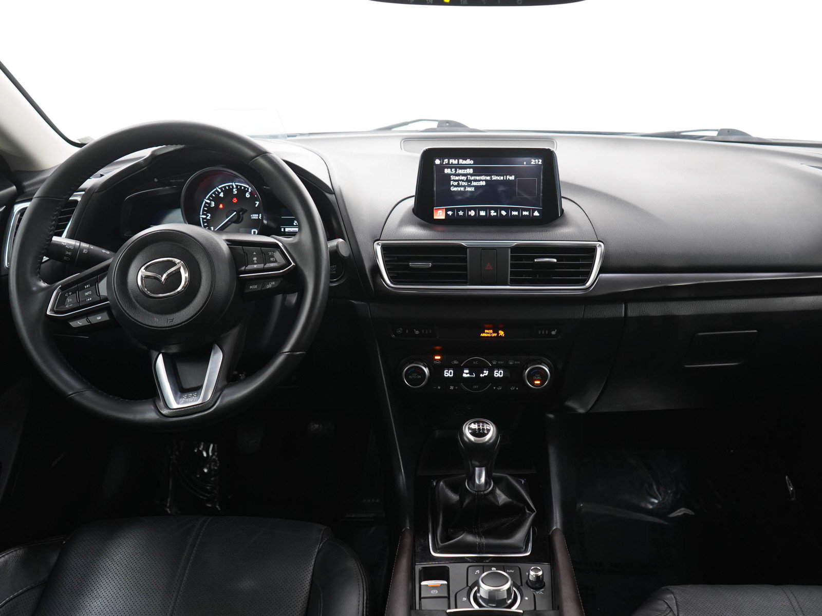 Used 2018 MAZDA MAZDA3 Grand Touring w/ Premium Equipment Package FWD image 13