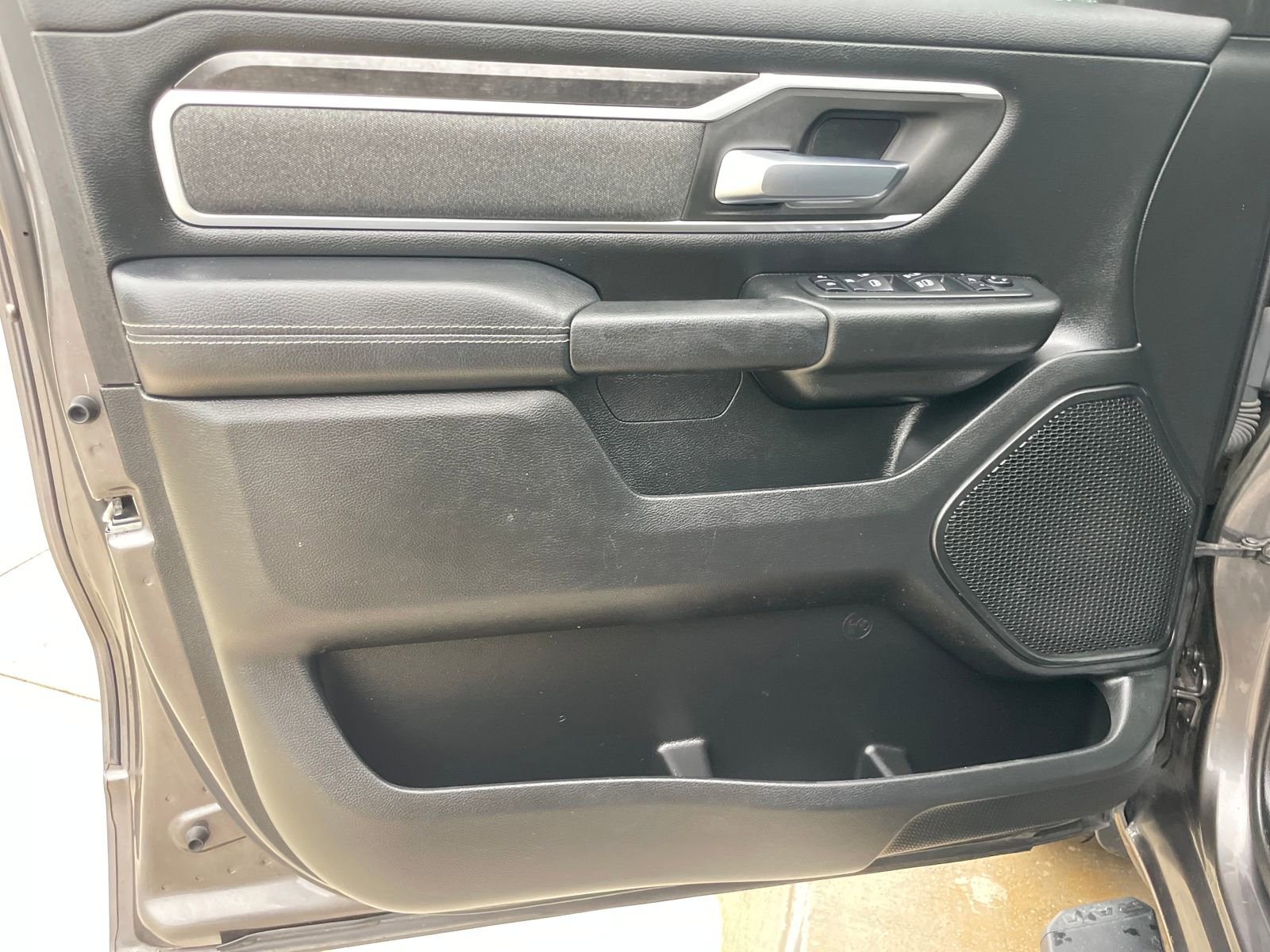 Used 2020 RAM 1500 Lone Star image 10