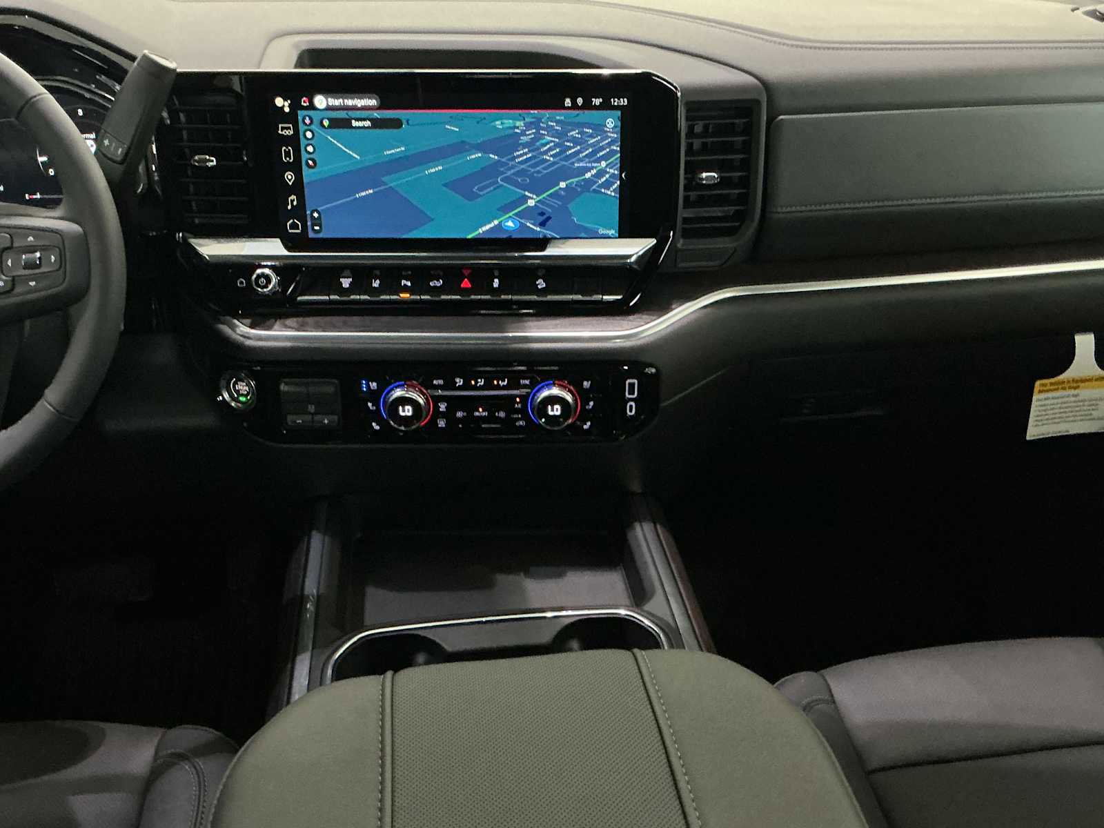 New 2026 GMC Sierra 2500 SLT w/ SLT Premium Package image 9