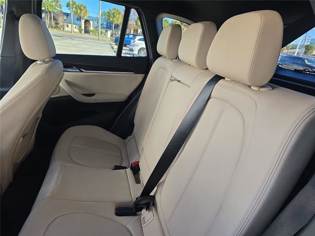 Used 2017 BMW X1 xDrive28i image 10