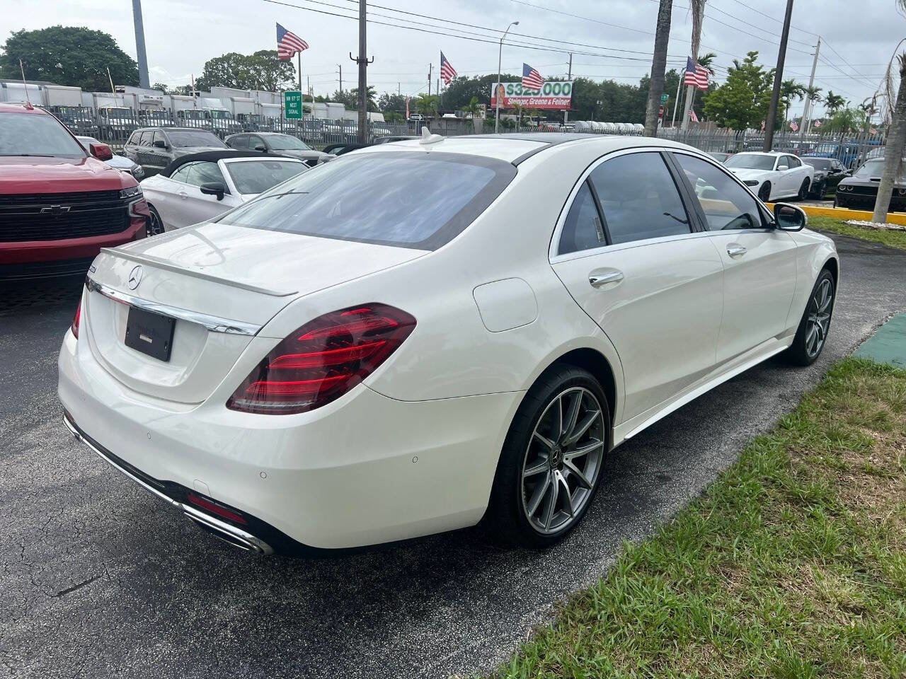 Used 2019 Mercedes-Benz S 560 Sedan image 5