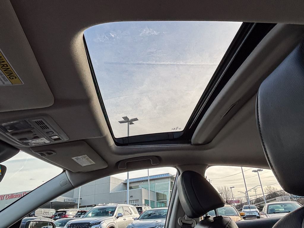 Used 2020 Honda Insight Touring image 14