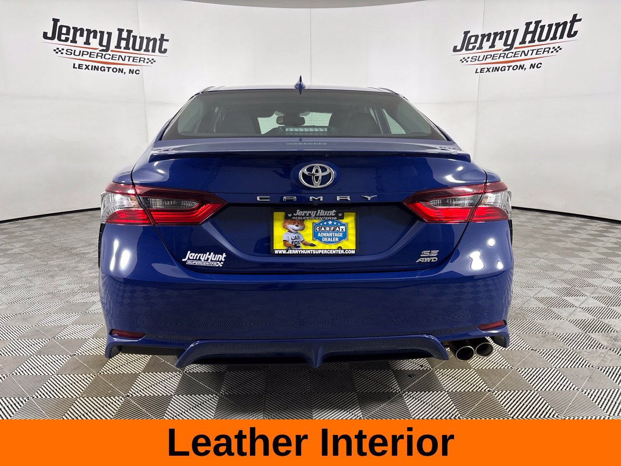 Used 2023 Toyota Camry SE w/ Cold Weather Package AWD/4WD image 7