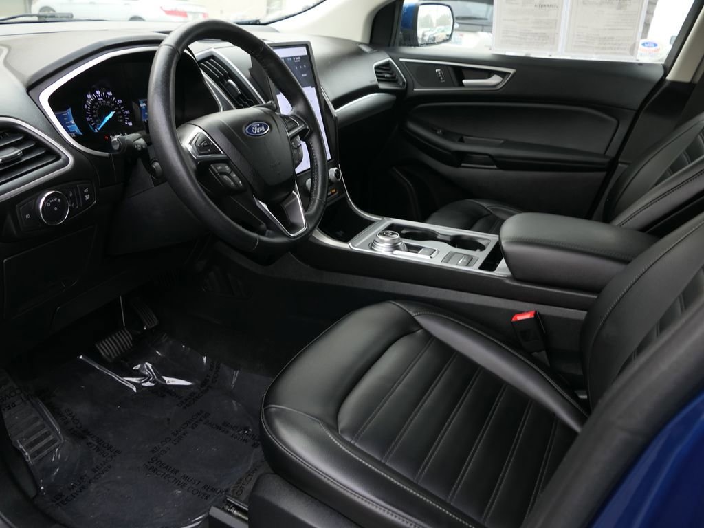 Used 2021 Ford Edge SEL w/ Convenience Package image 12