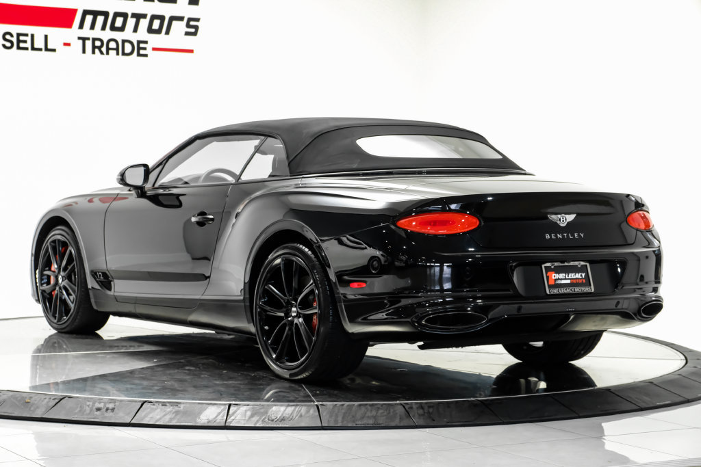 Used 2021 Bentley Continental GT AWD/4WD image 18