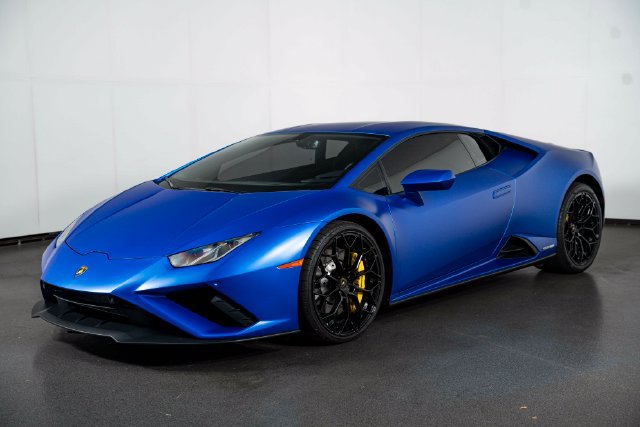 Used 2022 Lamborghini Huracan EVO RWD image 4