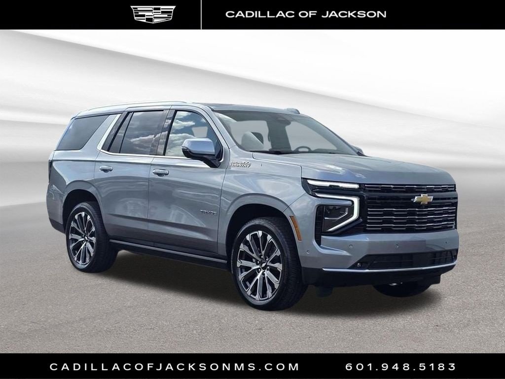 Used 2025 Chevrolet Tahoe High Country RWD image 4