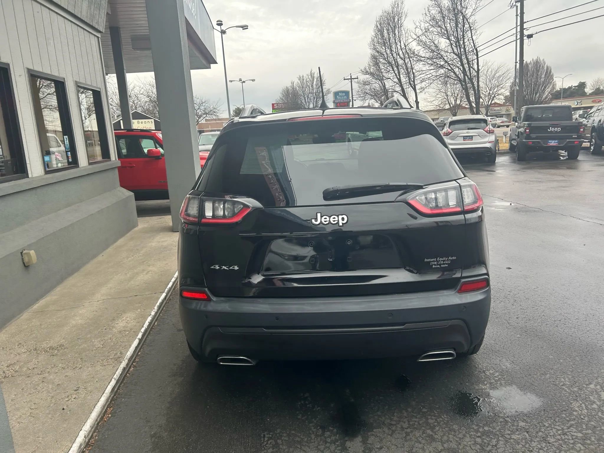 Used 2020 Jeep Cherokee Latitude Lux w/ Comfort/Convenience Group image 9