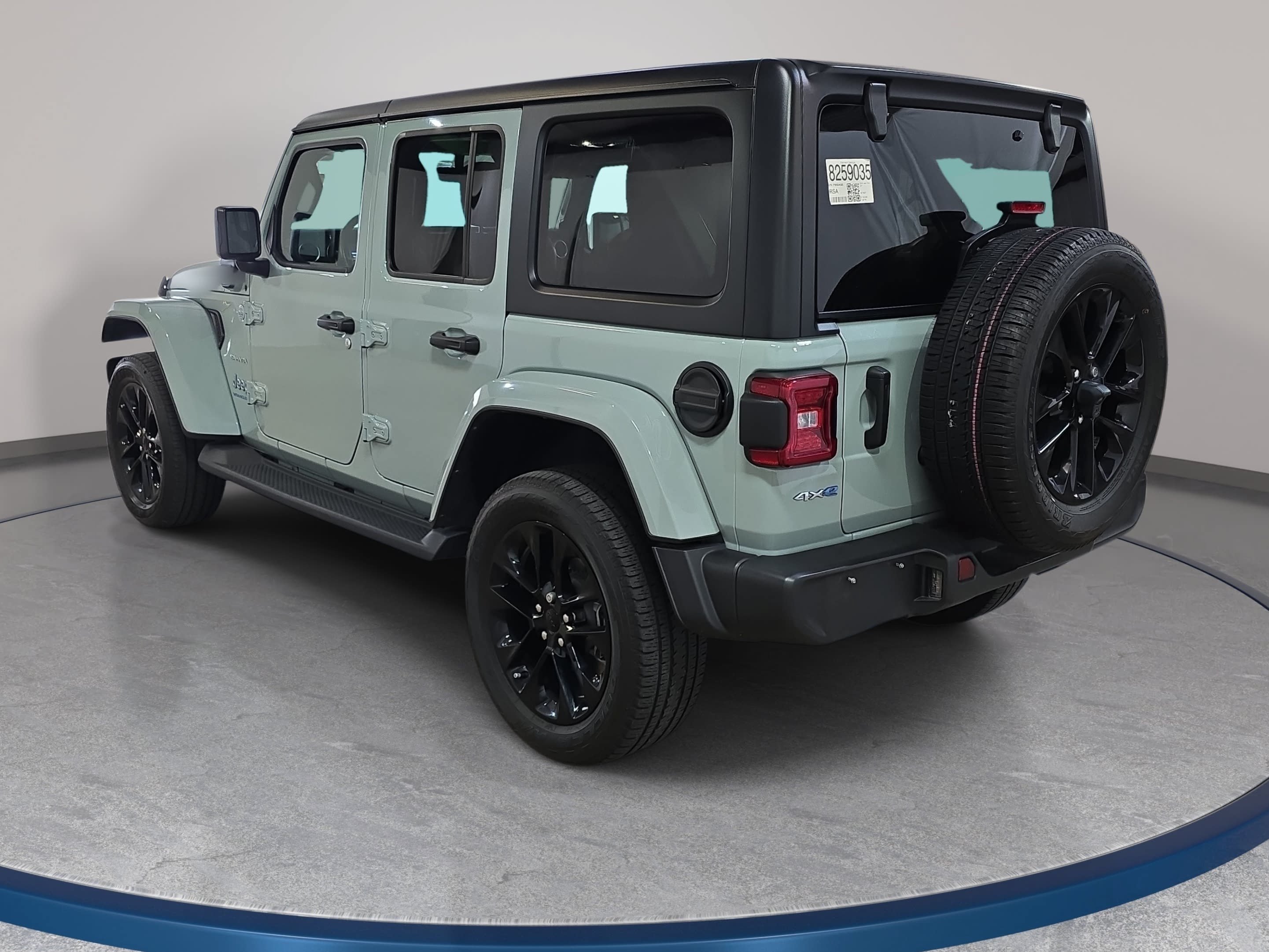 Used 2023 Jeep Wrangler Unlimited Sahara w/ Cold Weather Group AWD/4WD image 8
