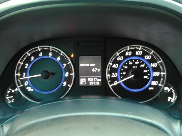 Used 2017 INFINITI QX70 AWD image 37