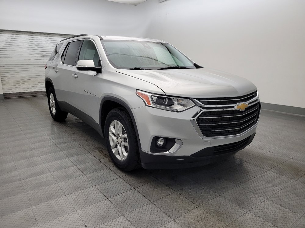 Used 2020 Chevrolet Traverse LT image 13