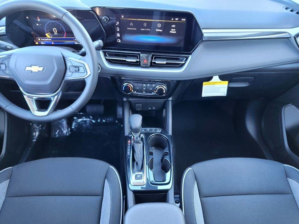 New 2026 Chevrolet TrailBlazer LT w/ LT Cold Weather Package FWD image 12