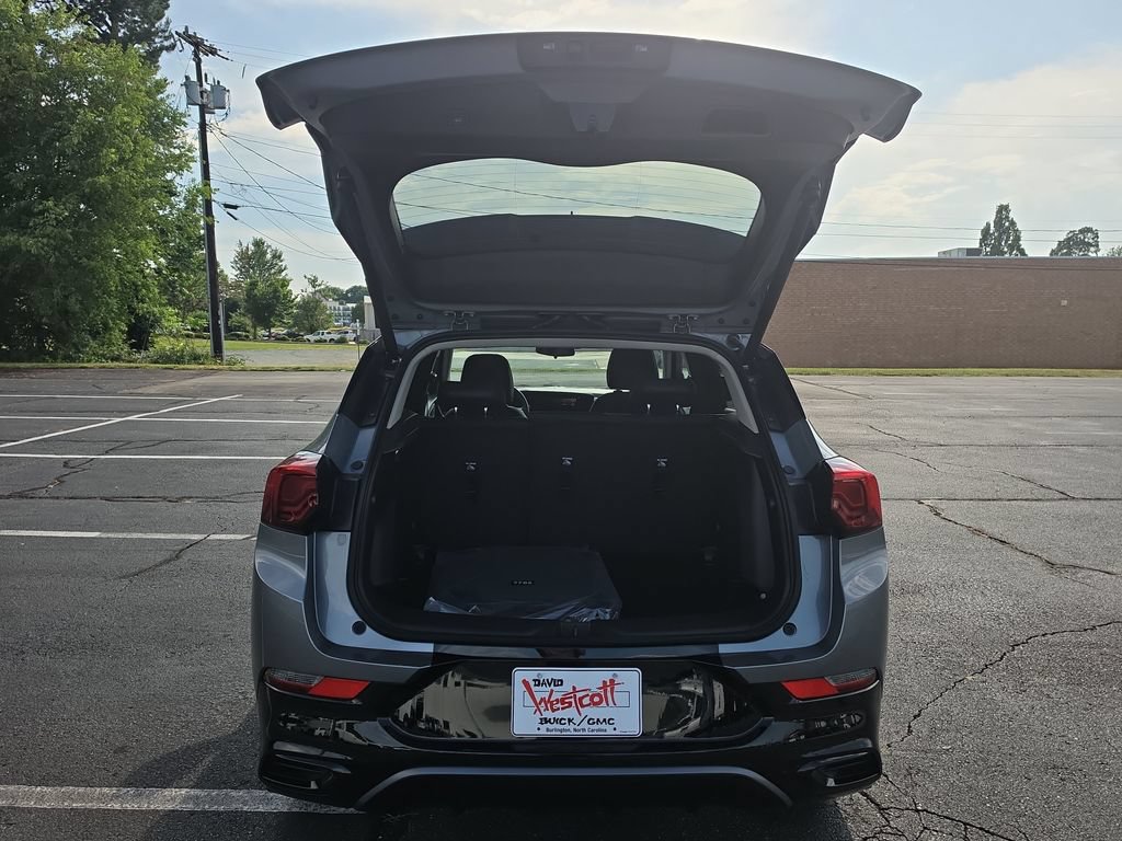 New 2026 Buick Encore GX Sport Touring w/ Comfort Package FWD image 10