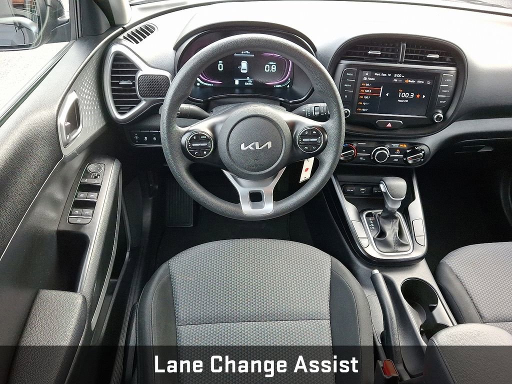 Used 2023 Kia Soul LX w/ Option Group 015 image 14