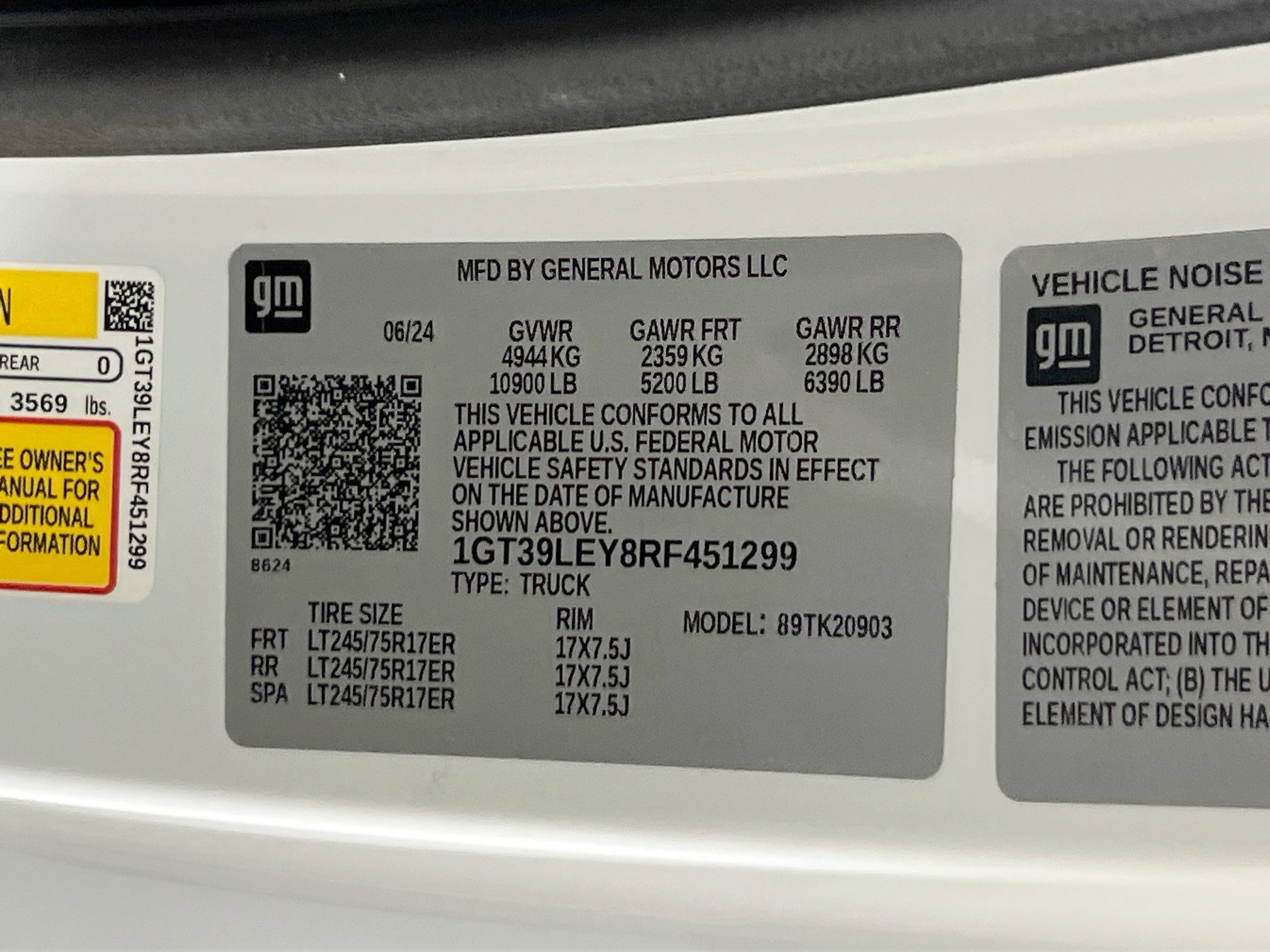 Used 2024 GMC Sierra 2500 Pro image 27