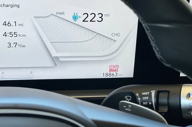 Certified 2024 Hyundai Ioniq 6 Limited RWD image 32