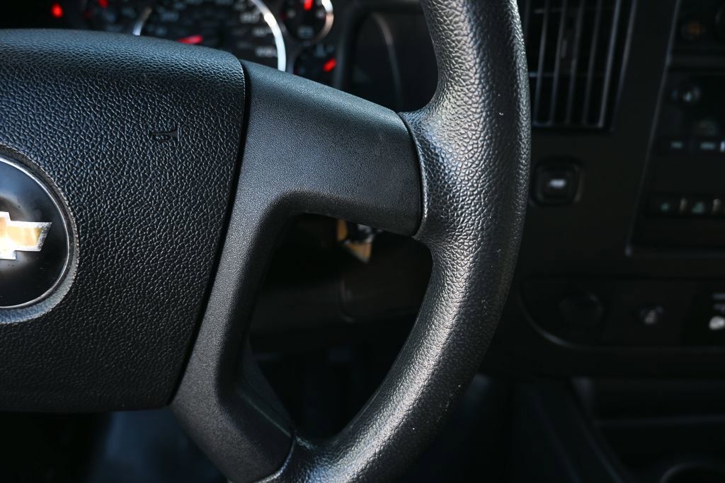 Used 2020 Chevrolet Express 2500 w/ Driver Convenience Package image 11