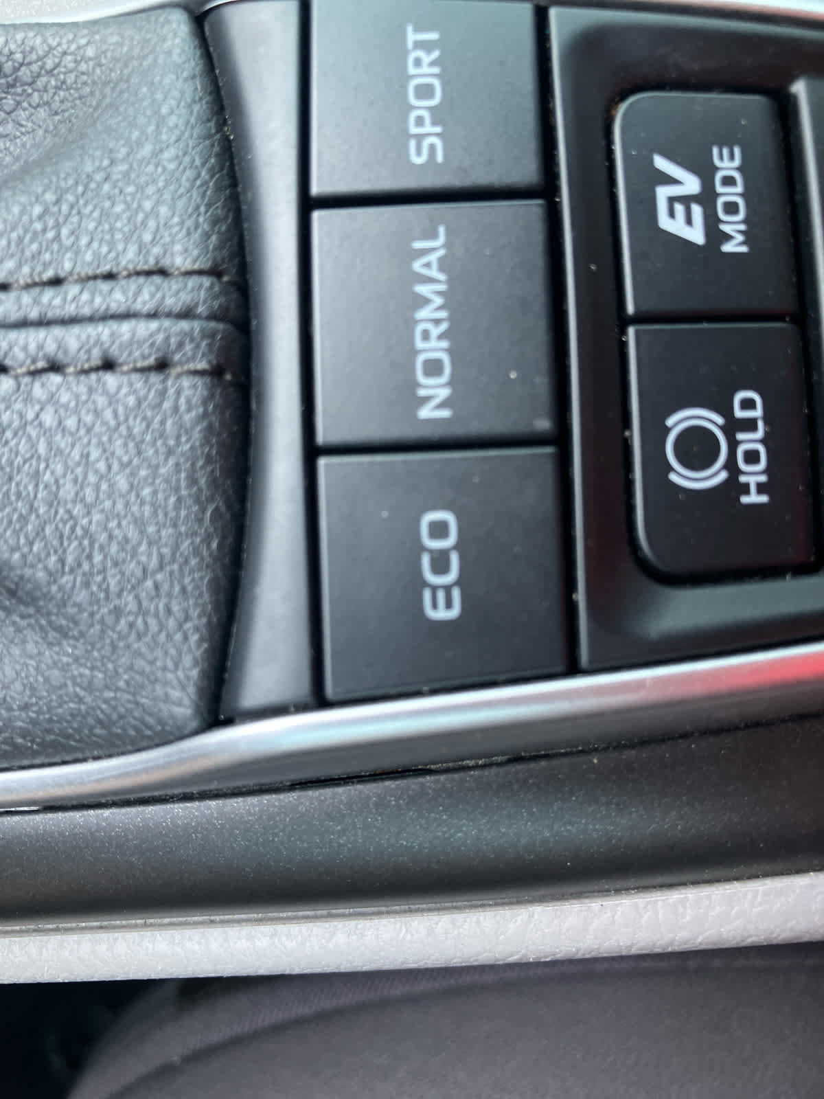 Used 2024 Toyota Camry LE FWD image 28