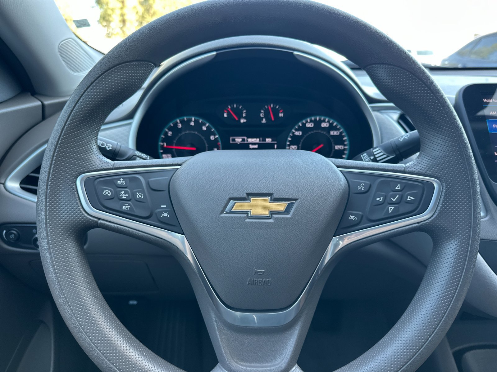 Used 2023 Chevrolet Malibu LS FWD image 22