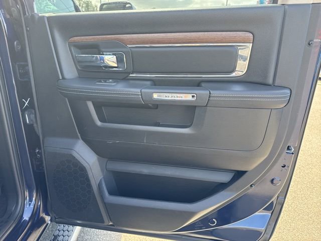 Used 2016 RAM 1500 Laramie w/ Convenience Group AWD/4WD image 11