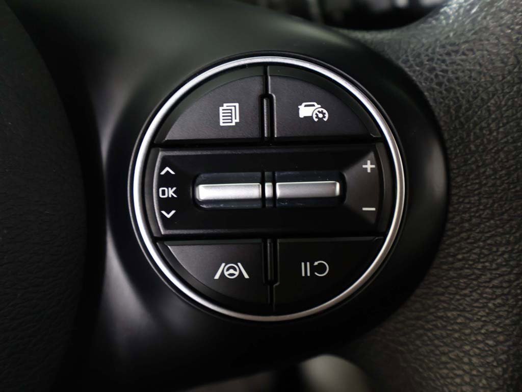 Used 2025 Kia Soul LX w/ LX Technology Package image 39