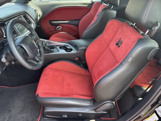 Used 2018 Dodge Challenger R/T Scat Pack RWD image 10