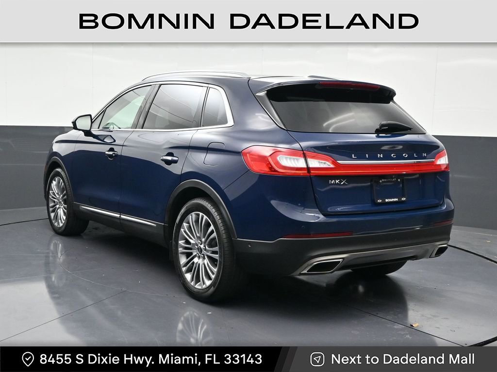 Used 2018 Lincoln MKX Reserve image 3