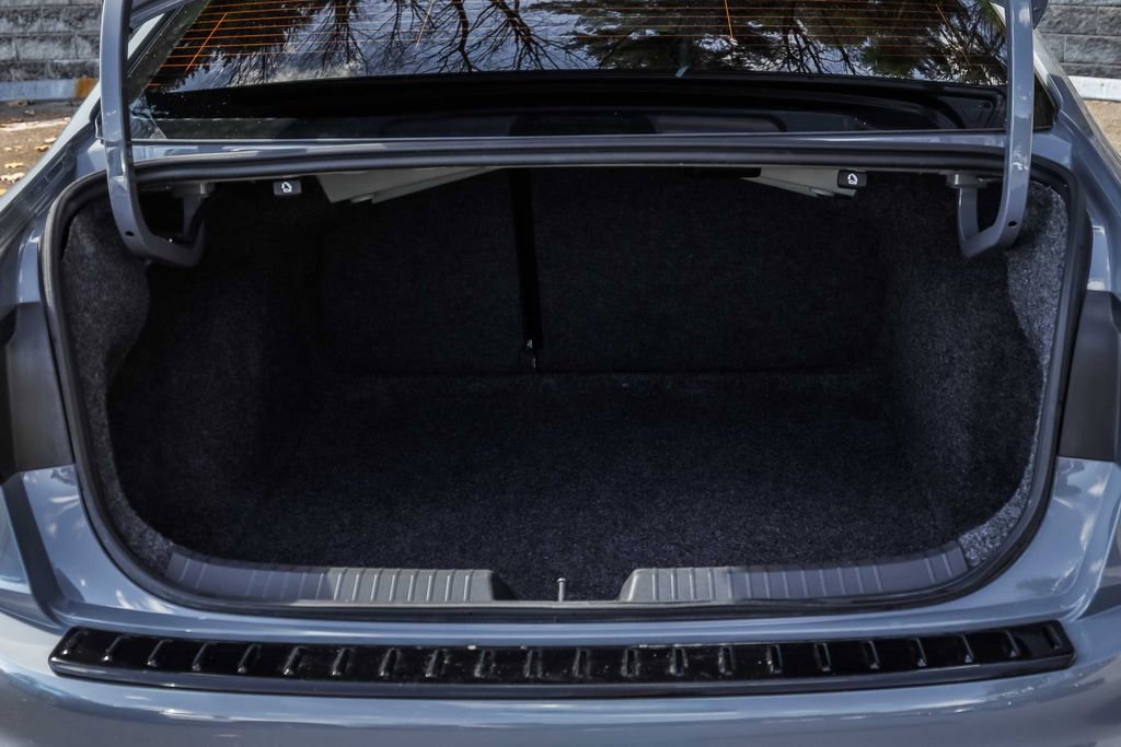 Used 2023 Volkswagen Jetta GLI Autobahn w/ GLI Black Package image 17