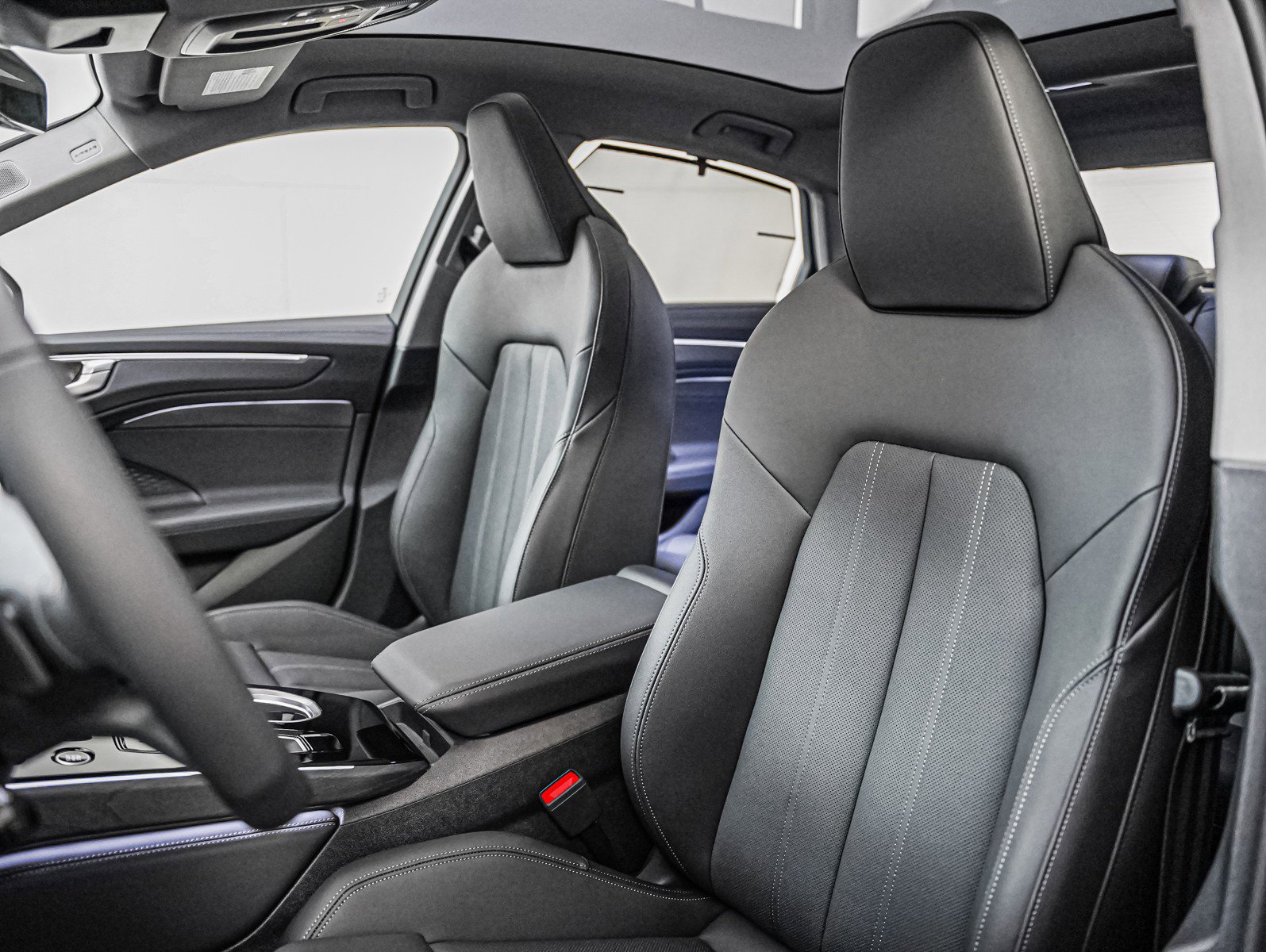 New 2026 Audi A6 Premium Plus AWD/4WD image 11