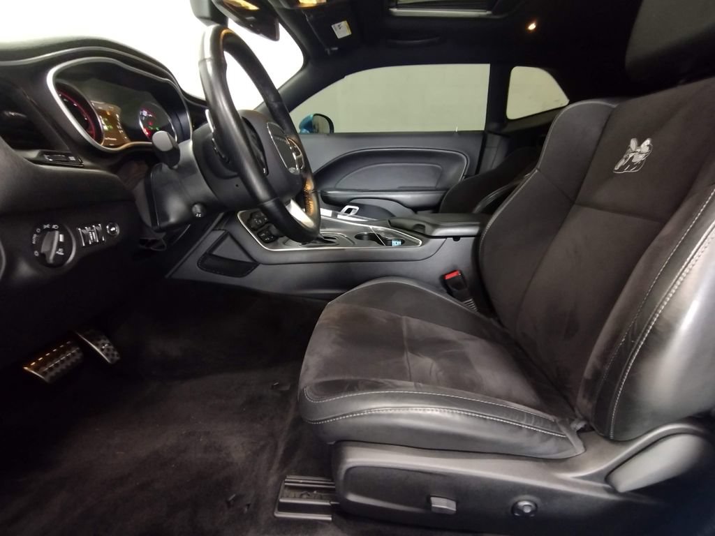 Used 2016 Dodge Challenger R/T Scat Pack RWD image 23