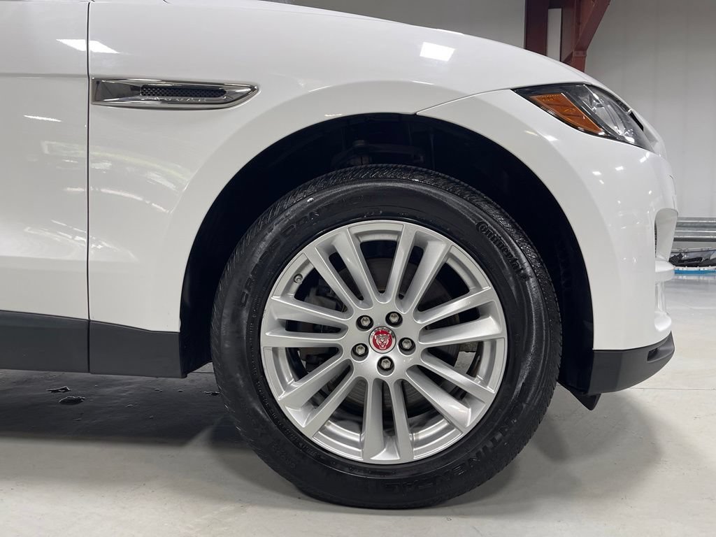 Used 2020 Jaguar F-PACE Prestige AWD/4WD image 16