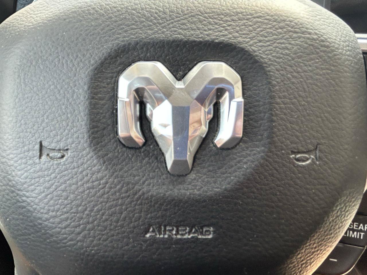 Used 2020 RAM 1500 Big Horn AWD/4WD image 18