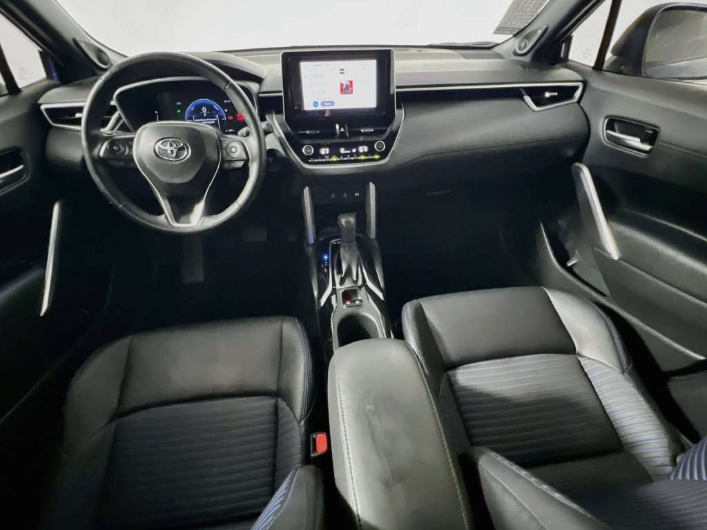 Used 2024 Toyota Corolla Cross AWD Hybrid w/ Convenience Package image 26