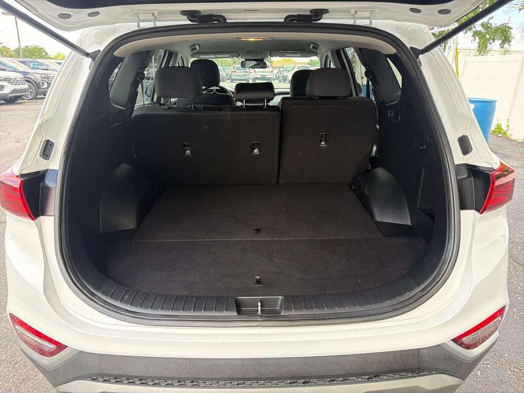 Used 2020 Hyundai Santa Fe SE FWD image 24