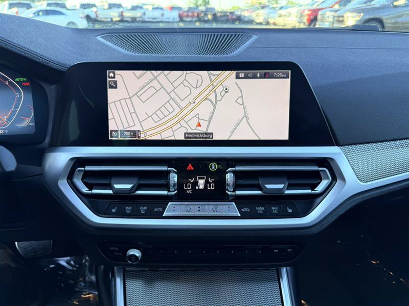 Used 2019 BMW 330i xDrive Sedan w/ M Sport Package AWD/4WD image 32
