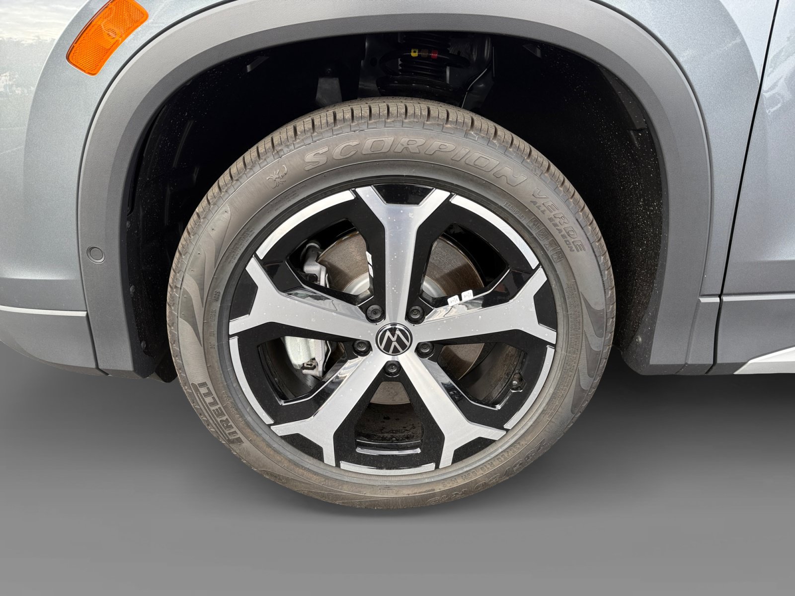 New 2026 Volkswagen Tiguan SE AWD/4WD image 9