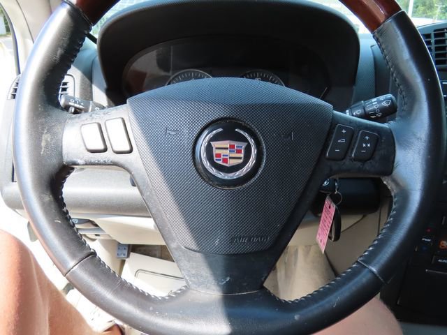 Used 2005 Cadillac SRX w/ 7-Passenger Value Package image 23
