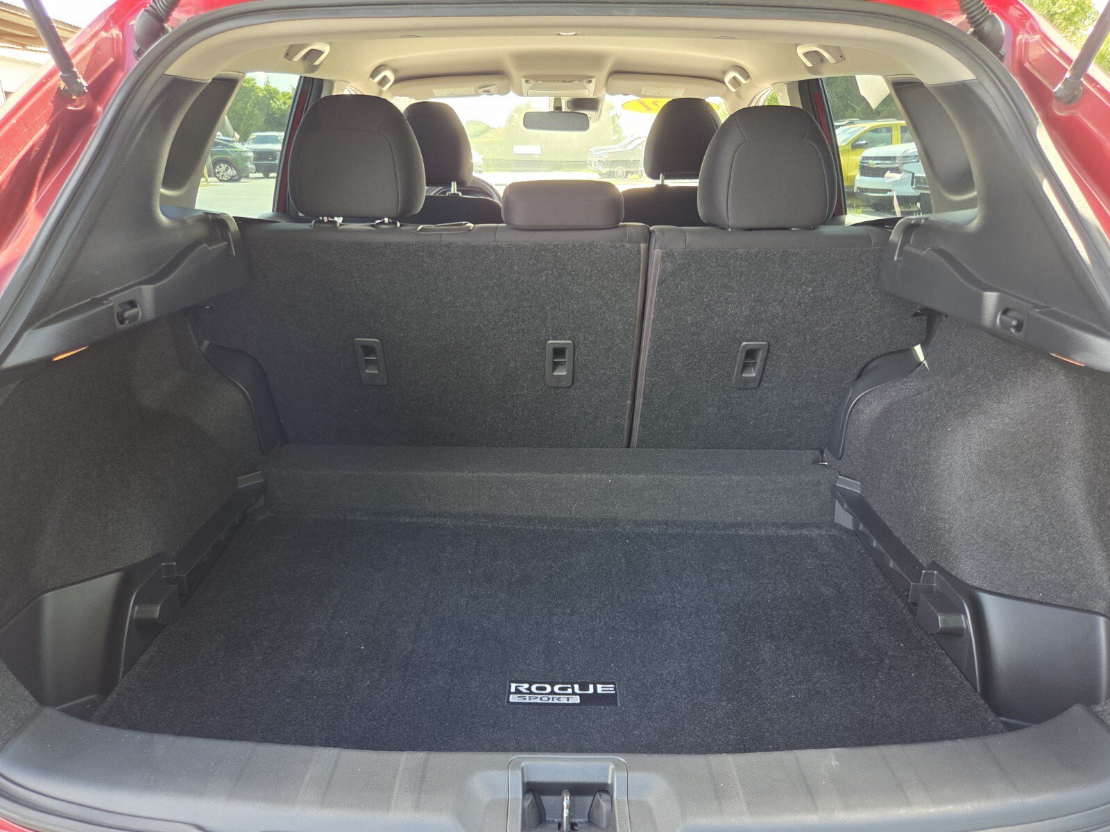 Used 2021 Nissan Rogue Sport S FWD image 13