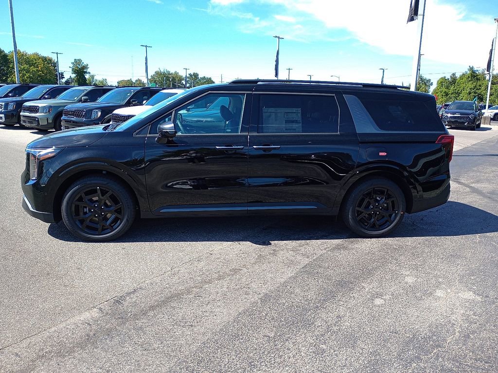 New 2026 Kia Carnival SX w/ SX Dark Edition Package image 4