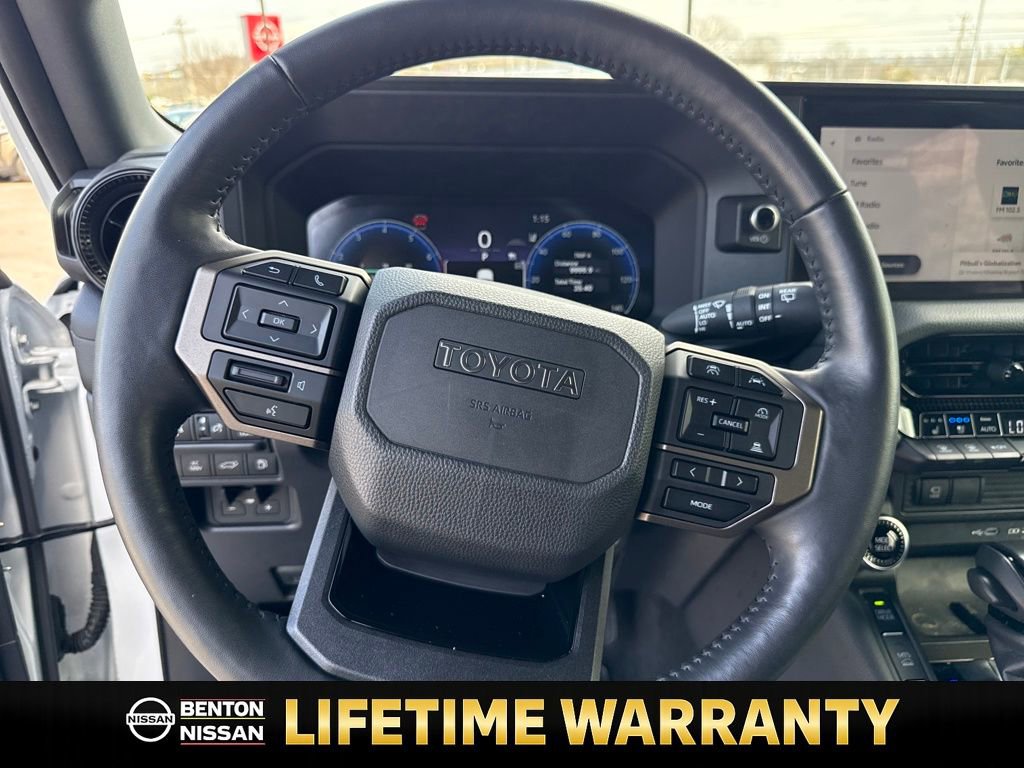 Used 2024 Toyota Land Cruiser image 17