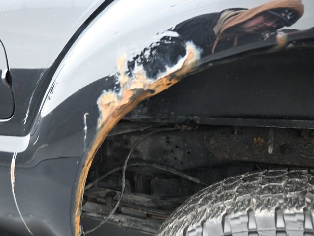 Used 2016 Ford F250 Lariat w/ Chrome Package image 12