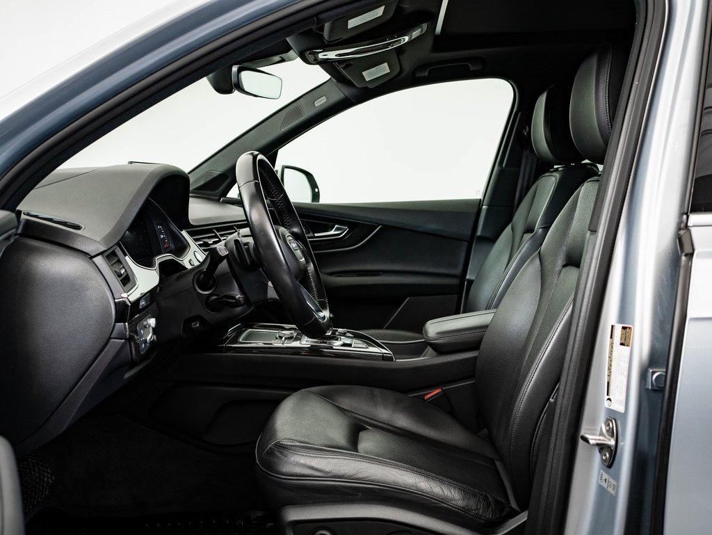 Used 2018 Audi Q7 3.0T Prestige w/ Prestige Package image 25