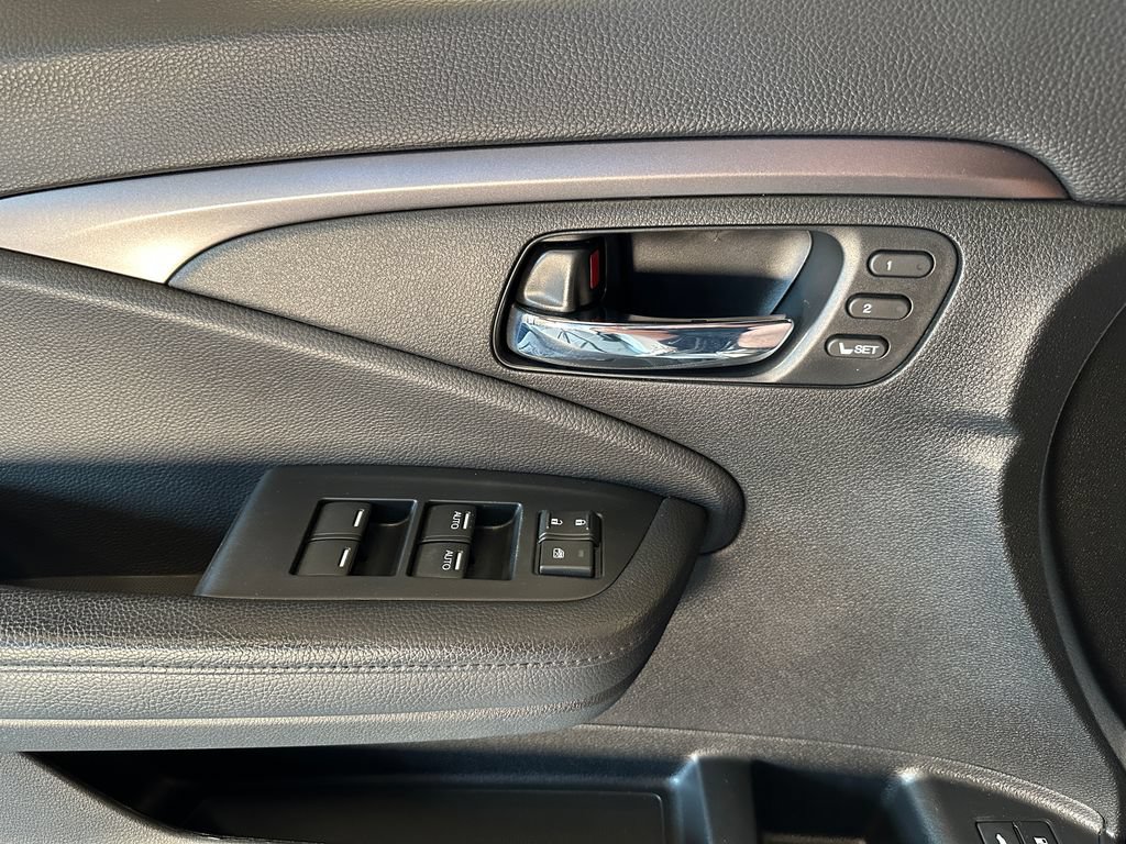 Used 2021 Honda Passport EX-L image 18