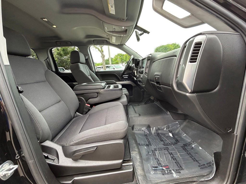 Used 2019 Chevrolet Silverado 1500 LT AWD/4WD image 23